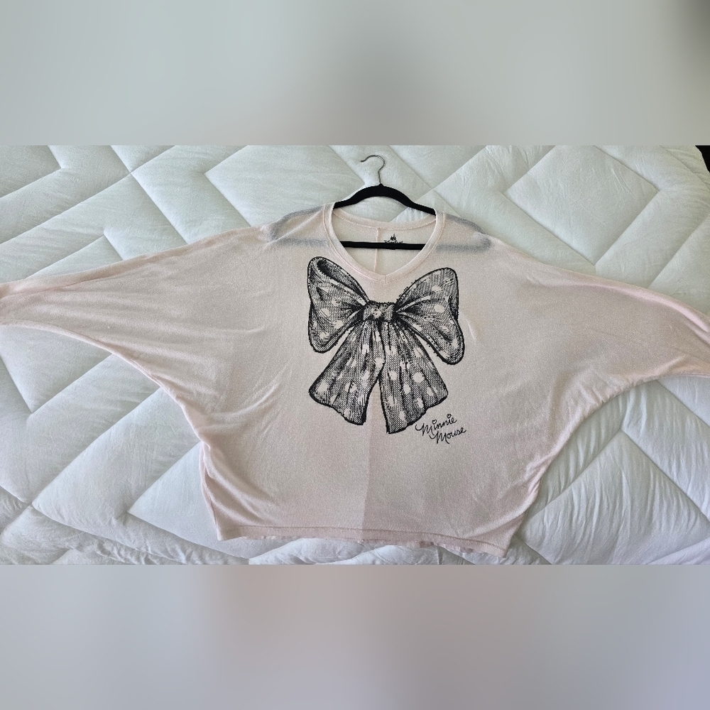 Minnie Mouse Bow Shirt Small - Picture 2 of 6